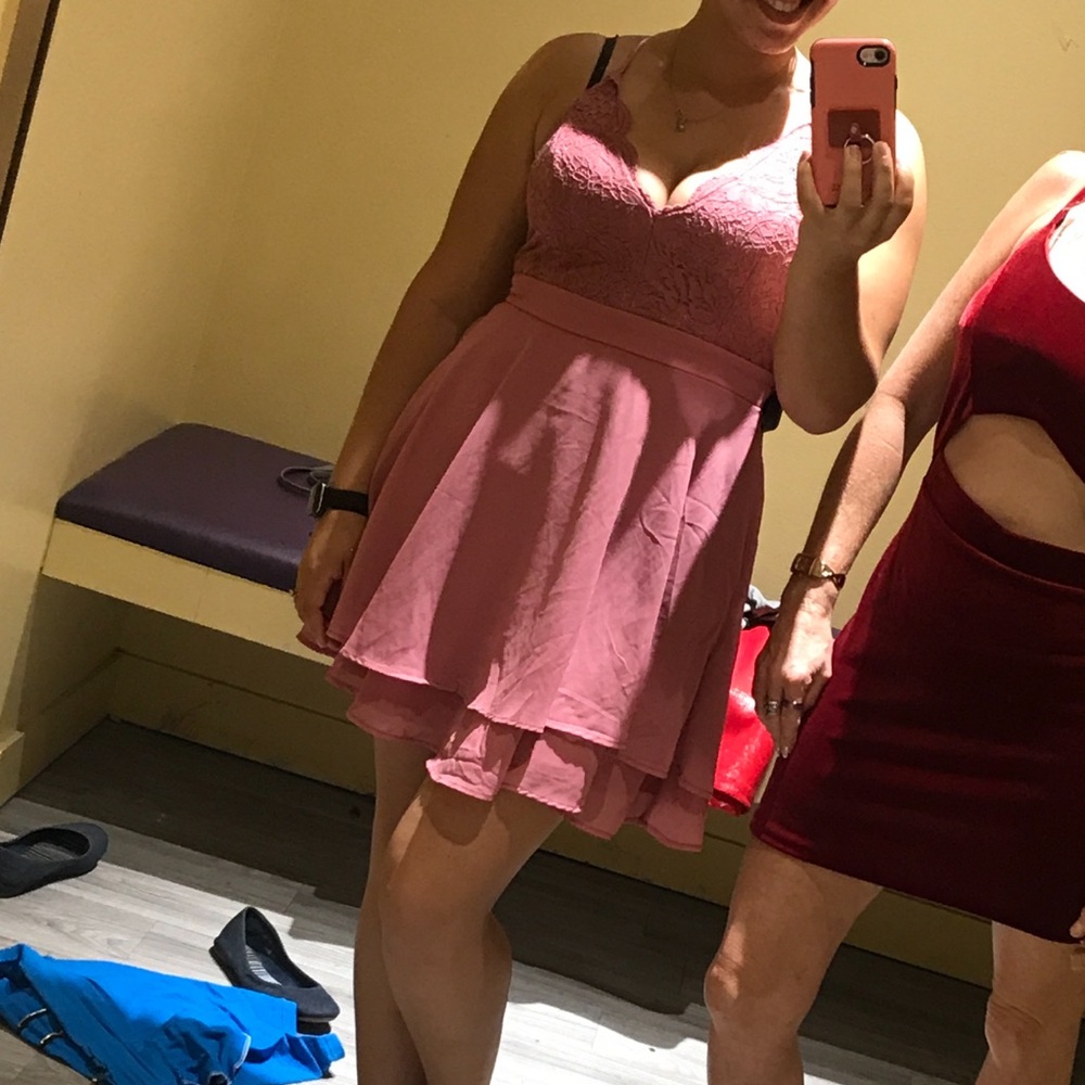 Elegant Pink Lace Dress